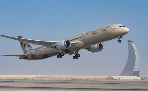 Etihad Airways expects to welcome over 1.5 million passengers over the winter break 19 Etihad Airways Plane